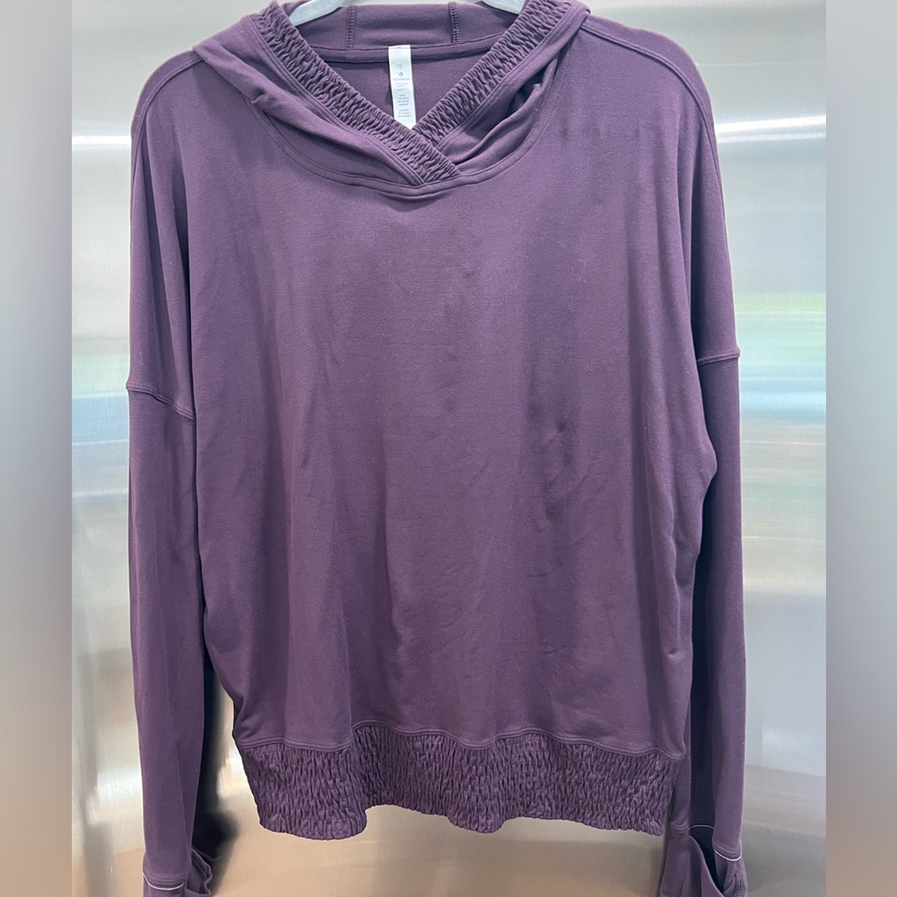 Womens  Lululemon long sleeve Hooded cinched waist athletic top Color Plum
